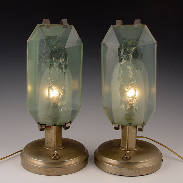 Appraisal: PAIR OLD VINTAGE EMERALD SEAS CRUISE SHIP LAMPS Chipped and