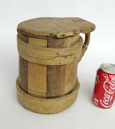 Appraisal: th c wooden tankard '' Ht