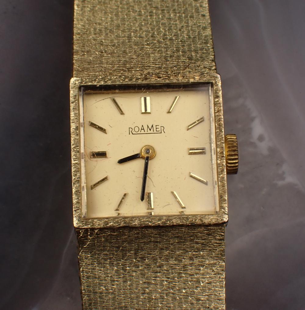 Appraisal: LADIES ROAMER FOURTEEN KARAT GOLD WATCH having a square face