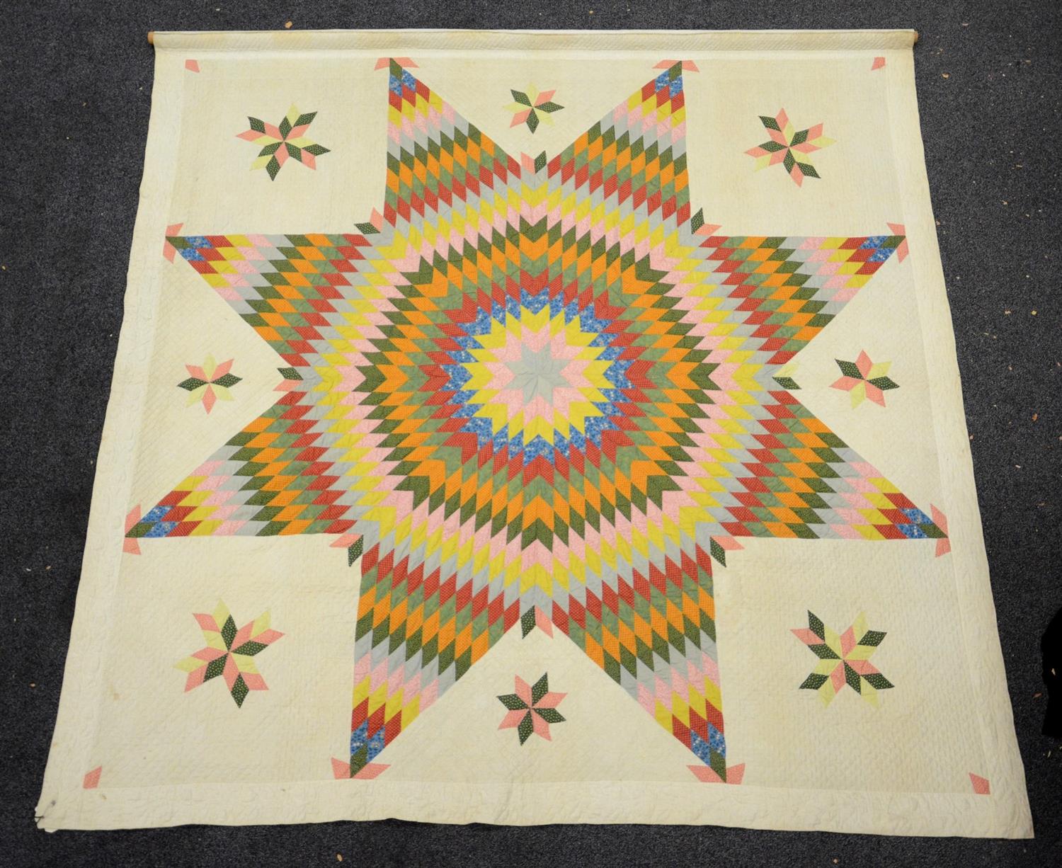 Appraisal: Star of Bethlehem pattern quilt with nicely stuffed quilting wide