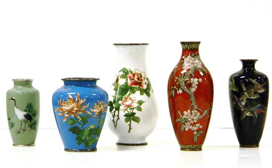 Appraisal: Five Japanese cloisonn vases th C variously decorated with floral