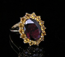 Appraisal: A Yellow Gold Ladies' Garnet Topaz Dinner Ring A K