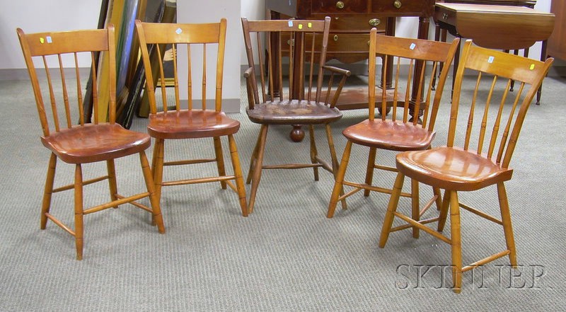 Appraisal: Four Windsor Thumb-back Side Chairs and an Armchair