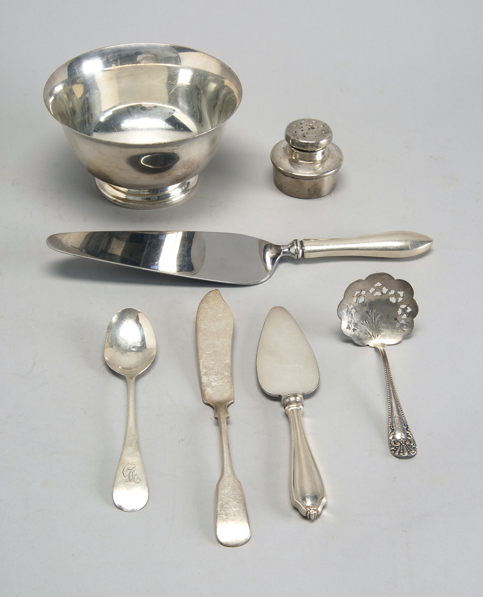 Appraisal: SEVEN STERLING SILVER ITEMS a small bowl diameter a salt