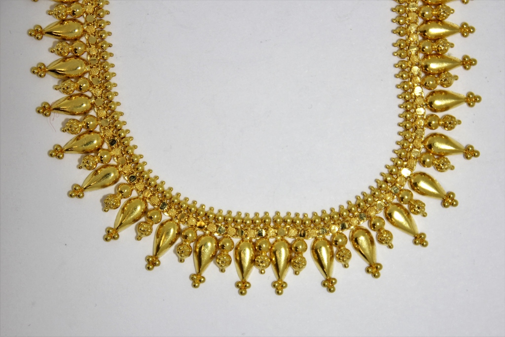 Appraisal: K GOLD INDIAN MUGHAL STYLE BEADED NECKLACE India th CenturyBeaded