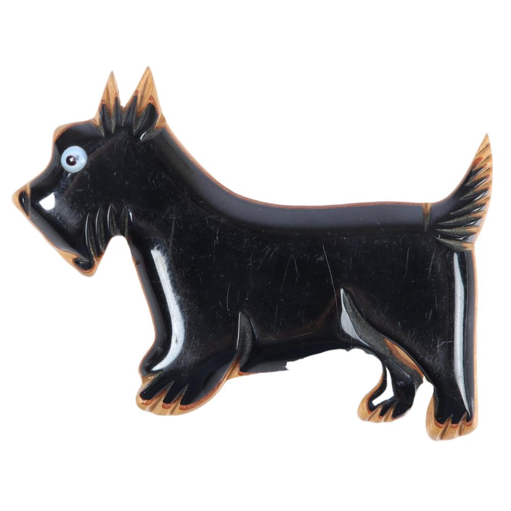 Appraisal: WOODEN SCOTTIE PIN WITH BLACK BAKELITE OVERLAY H X WWooden