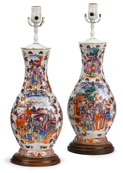 Appraisal: Pair of Chinese export porcelain vases th century