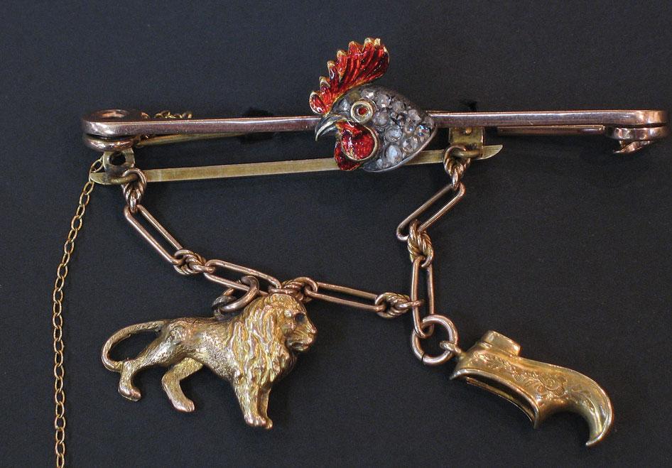 Appraisal: A CT YELLOW GOLD STICK PIN with a cockerel motif