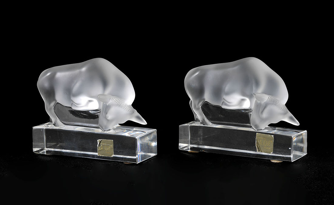 Appraisal: PAIR LALIQUE FROSTED AND CLEAR GLASS BULL FIGURES figural bull