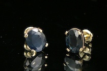 Appraisal: Ladies' Carat Sapphire Earrings carat oval cut sapphires set into