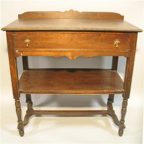 Appraisal: FORSYTH DINING ROOM FURNITURE CO HALL TABLE th century the