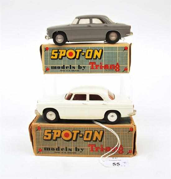 Appraisal: TWO SPOT-ON ROVER LITRE MODELS ONE GREY WITH DETACHED CORNER