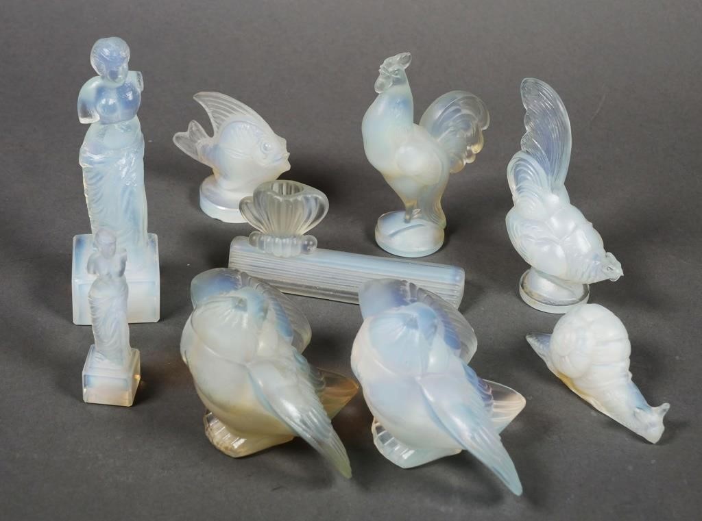 Appraisal: Nine vintage Sabino opalescent glass figurines Knife rest Art Deco