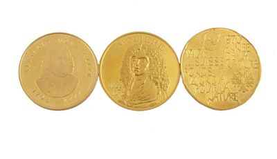 Appraisal: Three gold limited edition medallions g