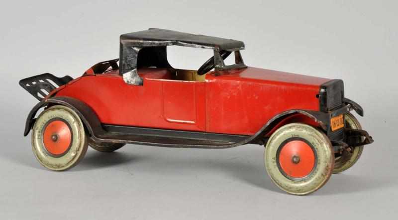 Appraisal: Pressed Steel Chein Roadster Automobile Toy American Fold-down rumble seat