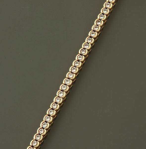 Appraisal: A diamond and k bracelet estimated total diamond weight carats