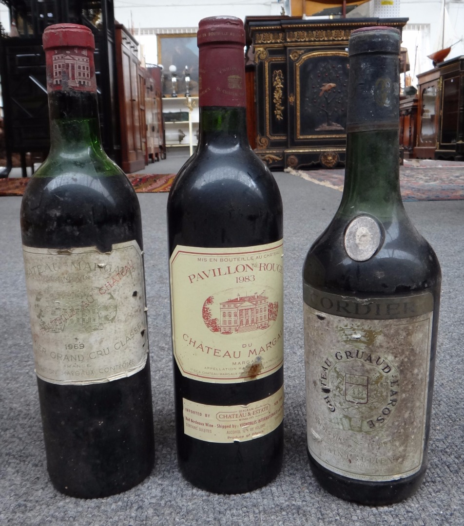 Appraisal: One bottle of Chateau Margaux claret and nine other clarets