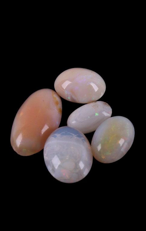 Appraisal: Collection of Precious Opals For your consideration is a collection