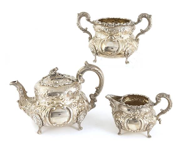 Appraisal: An Irish Victorian silver three piece tea setMaker J pellet