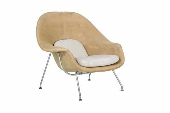 Appraisal: EERO SAARINEN A WOMB CHAIR DESIGNED manufactured by Knoll Associates