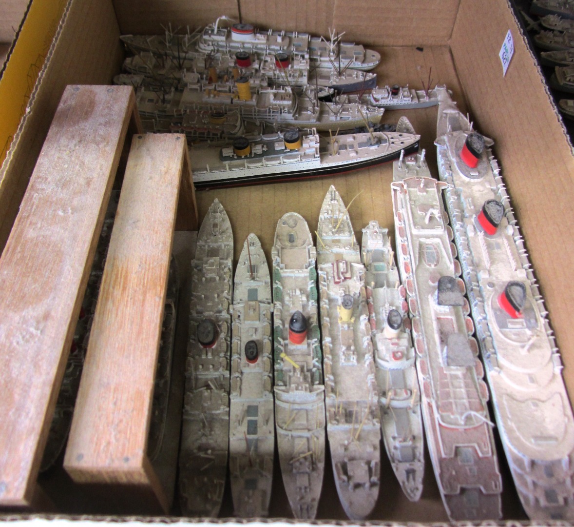 Appraisal: A quantity of miniature painted lead model ships th century