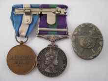 Appraisal: Militaria A United Nations bronze medal a British Malaya service