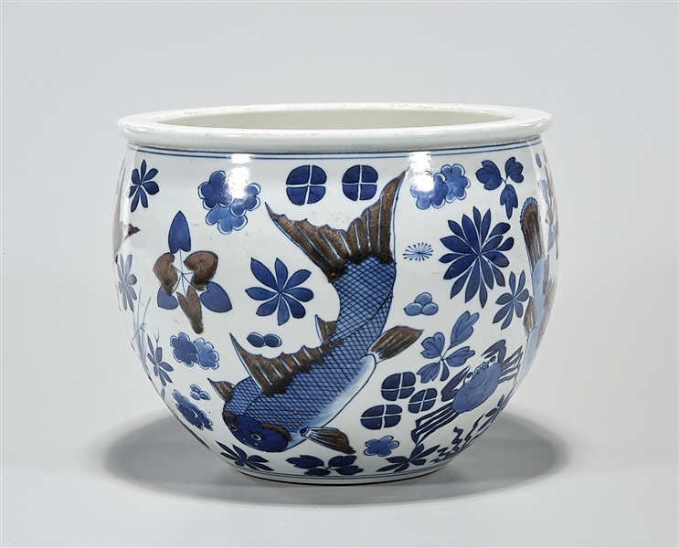 Appraisal: Chinese blue and white porcelain fish bowl depicting a pond