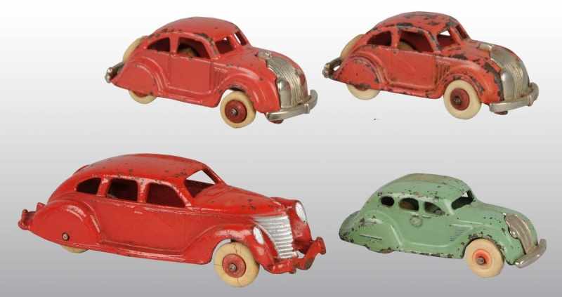 Appraisal: Lot of Cast Iron Hubley Airflow Car Toys Description American