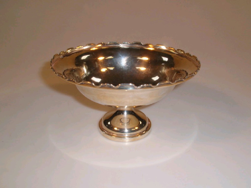 Appraisal: A plain silver bon bonniere Birmingham