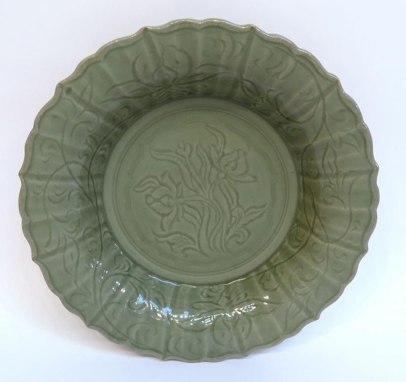 Appraisal: Ming Dynasty Celadon Charger Ming Dynasty Celadon Charger Description The