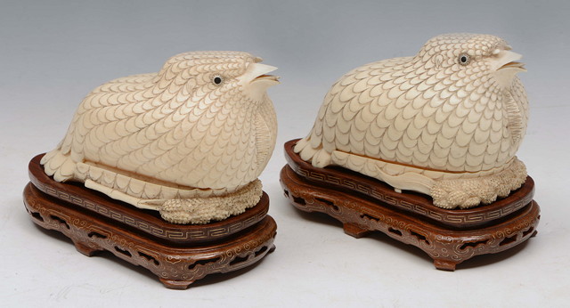 Appraisal: A PAIR OF CHINESE IVORY 'QUAIL' BOXES and covers each