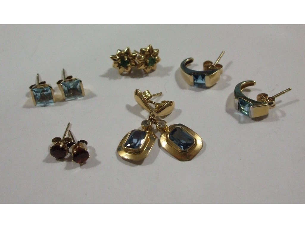 Appraisal: Five pairs of ct gold gem set earrings three with