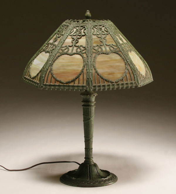 Appraisal: Octagonal green slag glass table lamp with reticulated trellis design