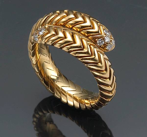 Appraisal: A diamond and eighteen karat gold Spiga ring Bulgari signed