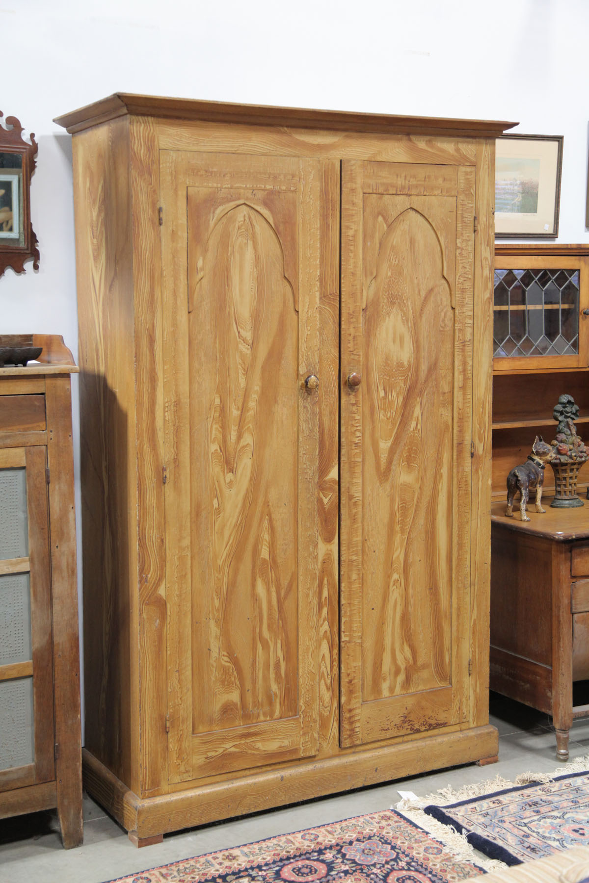 Appraisal: ARMOIRE American late th century Grain decorated cupboard with interior