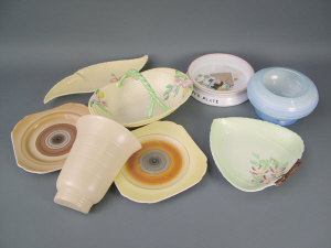 Appraisal: A selection of ceramics to include Carlton ware dishes a