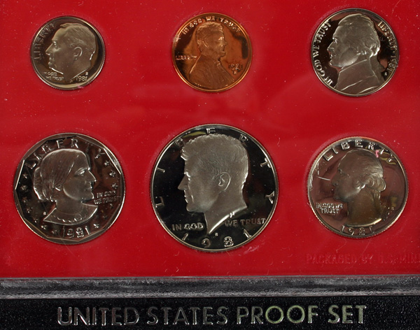 Appraisal: Five U S Mint Proof Sets w Boxes