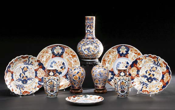 Appraisal: Unusual Near Pair of Japanese Imari Meiping Vases th century