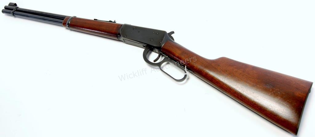 Appraisal: Winchester Model Lever Action Rifle-Blued barrel Chambered in - win