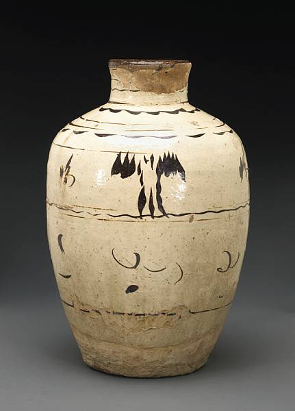 Appraisal: A Cizhou brown slip decorated jar Late Ming Dynasty Painted