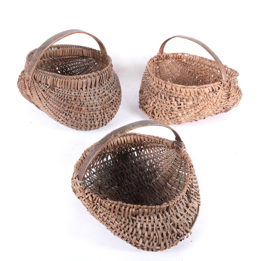 Appraisal: THREE SOUTHERN APPALACHIAN RIB-TYPE WOVEN SPLINT BASKETS WITH KIDNEY AND