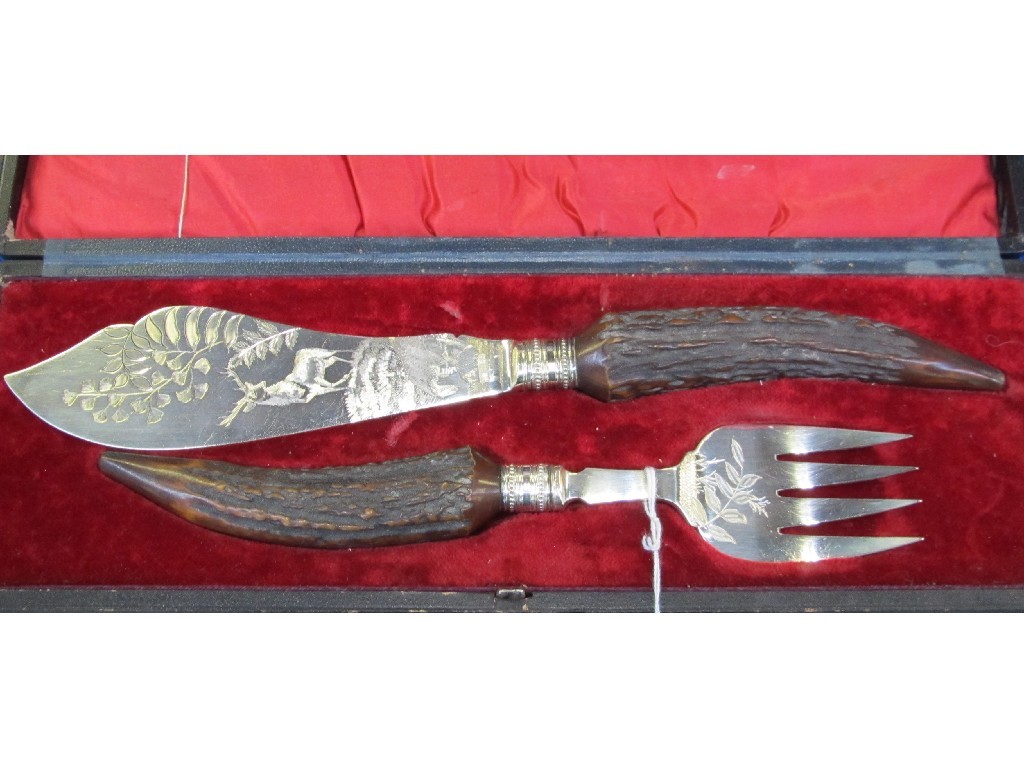 Appraisal: Cased pair of fish servers