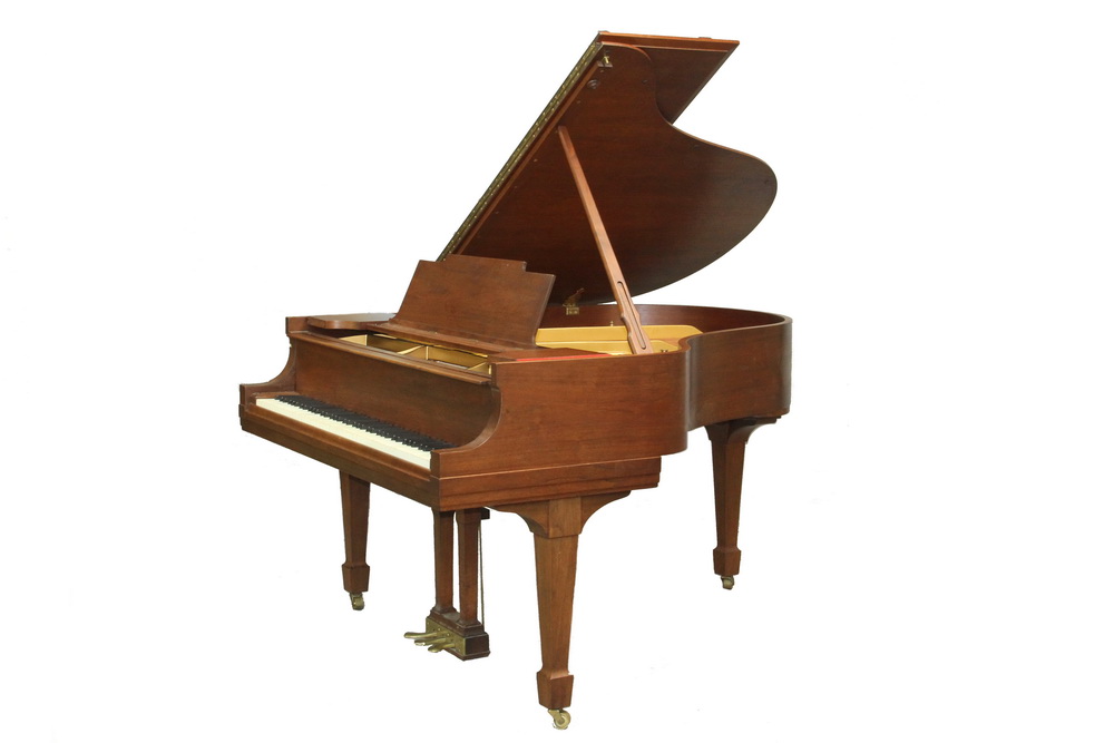 Appraisal: BABY GRAND PIANO - Steinway Medium 'M' Grand with a