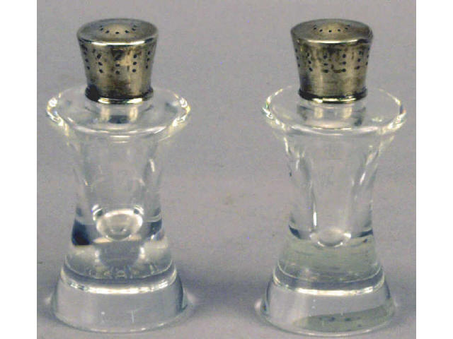 Appraisal: Fine pair of Steuben marked clear crystal salt and pepper