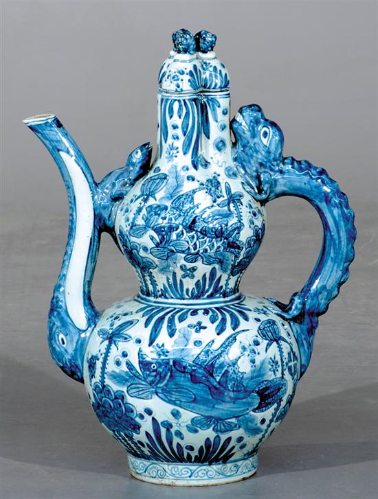 Appraisal: Chinese Export blue-and-white porcelain oversized teapot lobed top over gourd-form