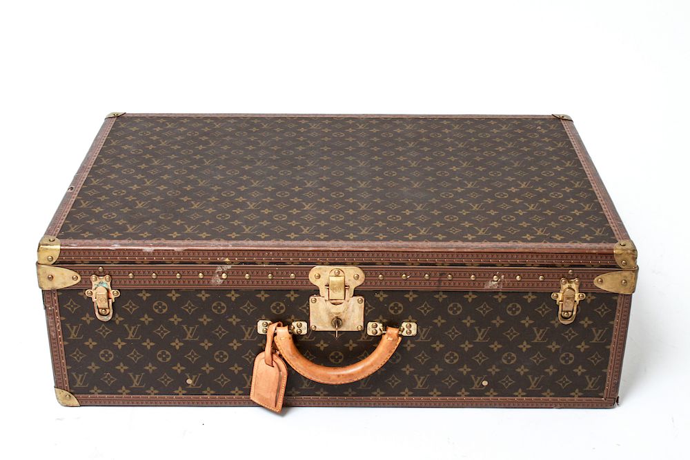 Appraisal: Louis Vuitton Vintage Monogram Suitcase Trunk Louis Vuitton vintage suitcase