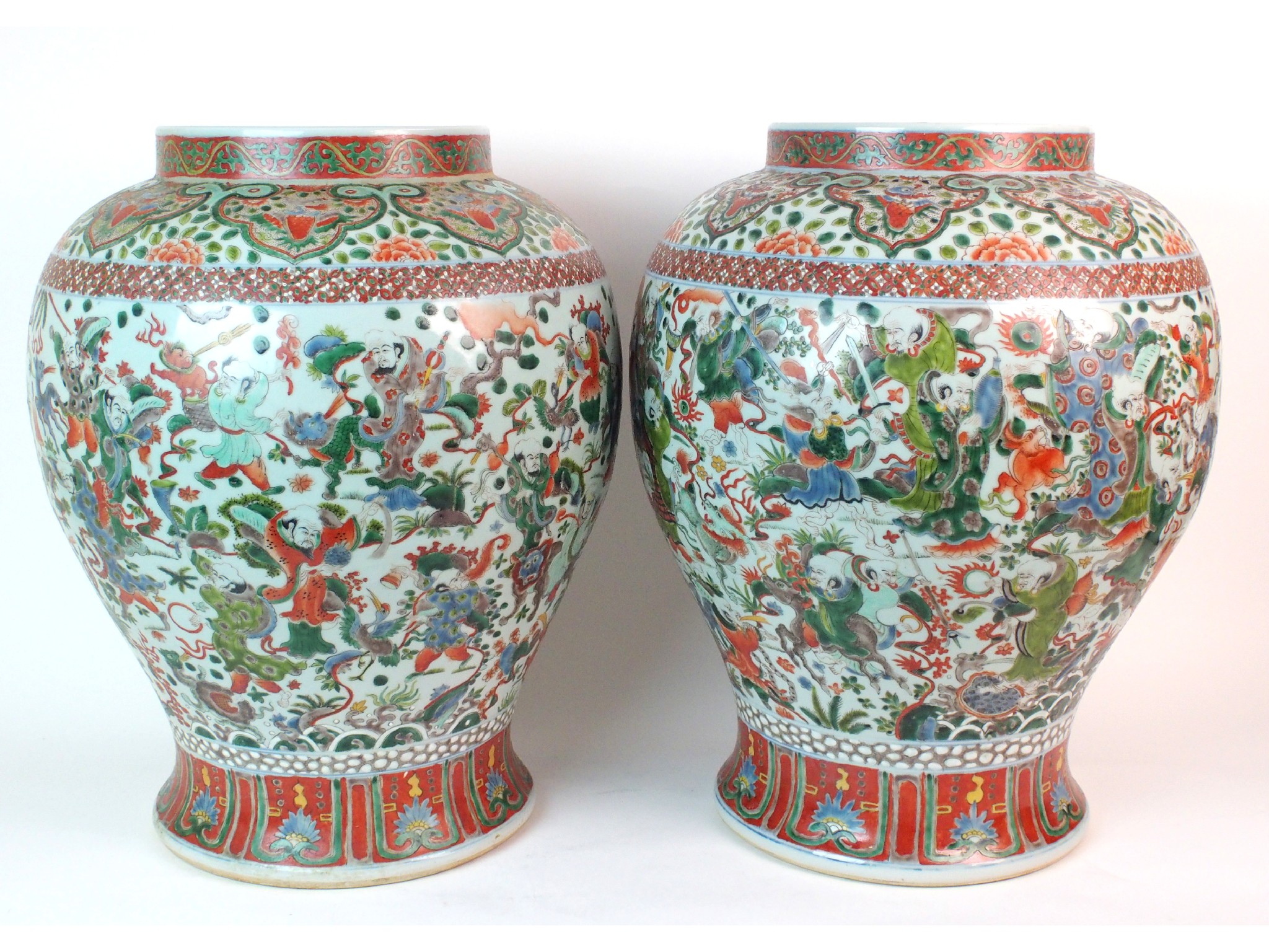 Appraisal: A pair of modern Chinese jarspainted with figures animals and