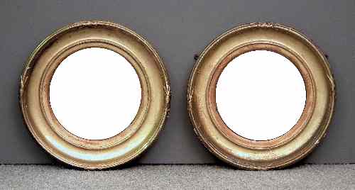 Appraisal: A pair of th Century gilt framed circular convex wall