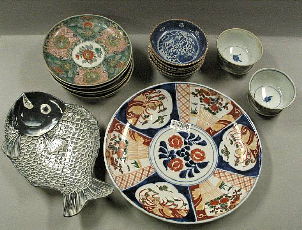 Appraisal: A group of Japanese porcelains including one blue and white