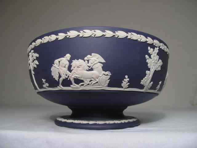 Appraisal: Lovely deep blue Wedgwood jasperware bowl with classic design Good